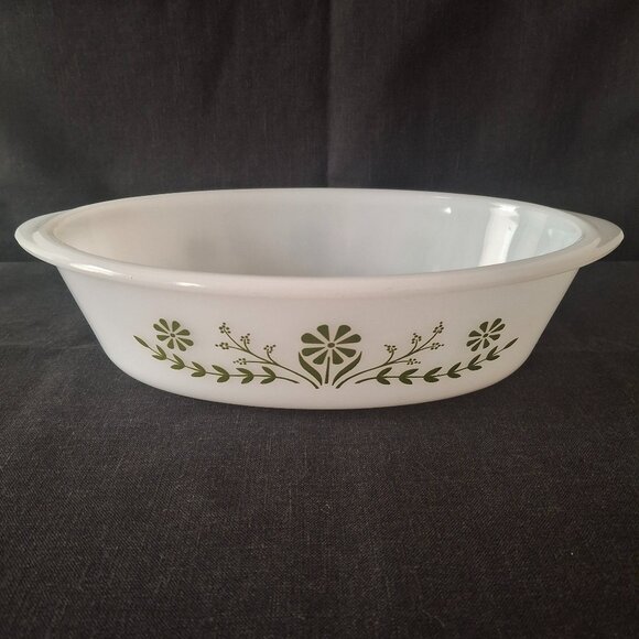 McKee Glass Glasbake Ovenware Green Daisy Bakeware Oval Casserole 1960s - Picture 1 of 10